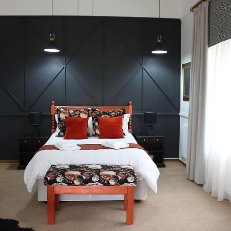 Longtom Farm Guesthouse ไลเดนเบิร์ก ภายนอก รูปภาพ