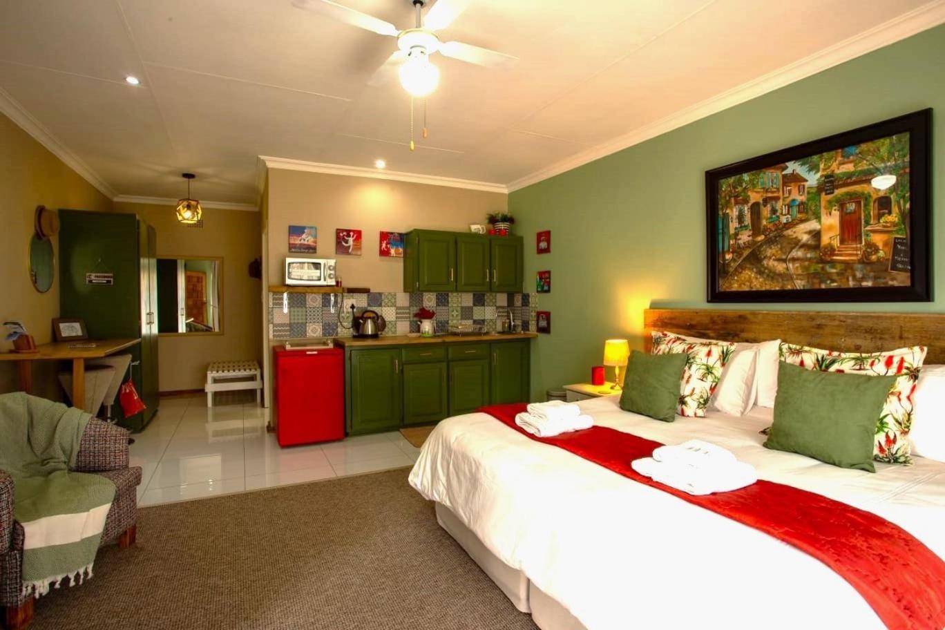 Longtom Farm Guesthouse ไลเดนเบิร์ก ภายนอก รูปภาพ